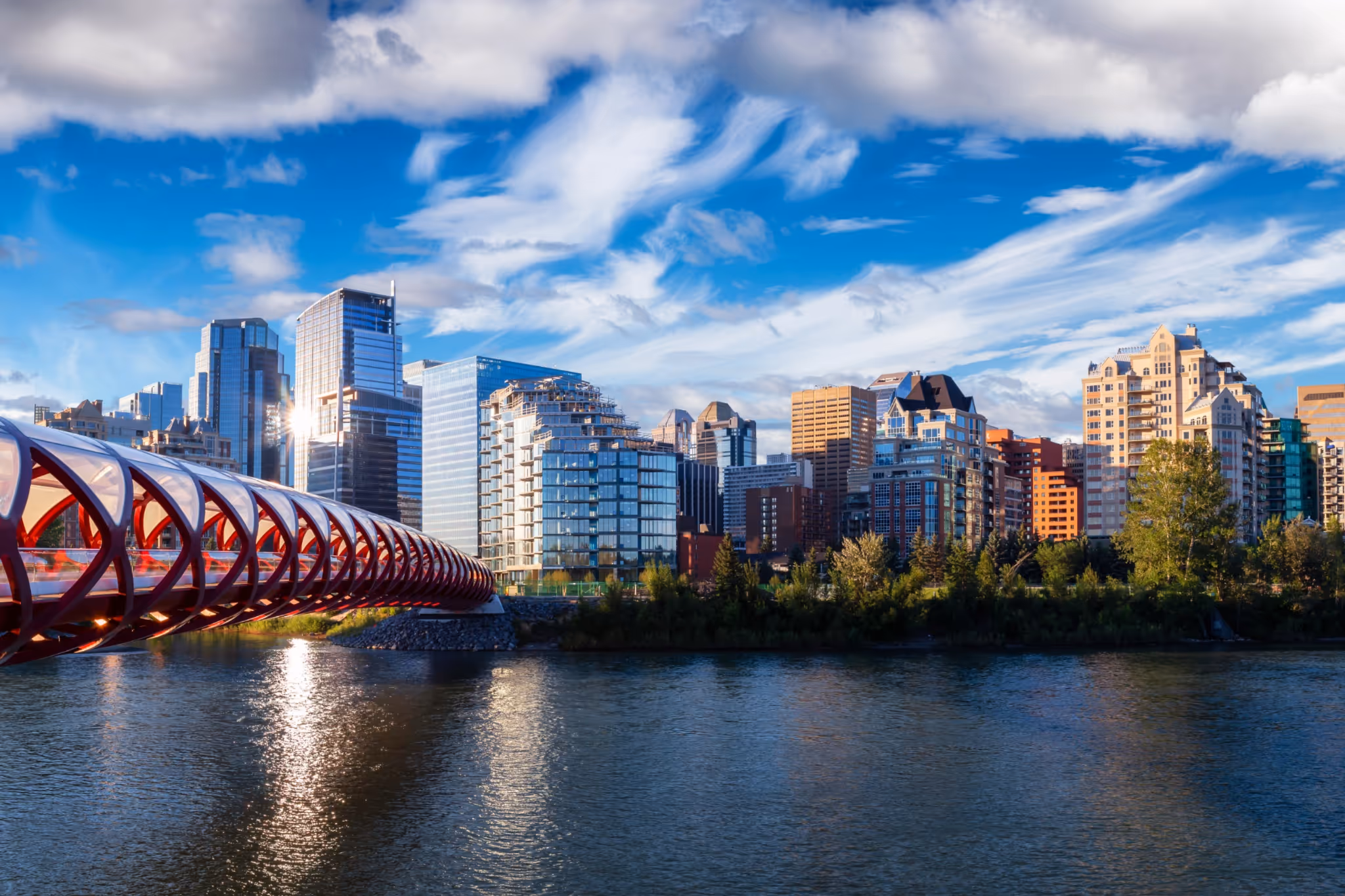 Here's which large cities Calgary beat out on a list of happiest in Canada