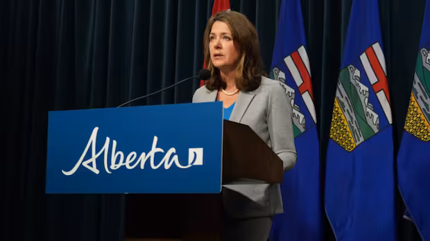 Premier Danielle Smith takes questions at virtual town hall on data centres in Alberta, NDP calls for pause | CBC News