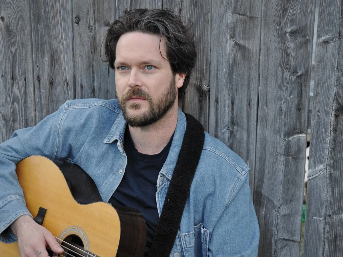 Home and away: Singer-songwriter Brett Aaron's new album recorded in Calgary, Nashville