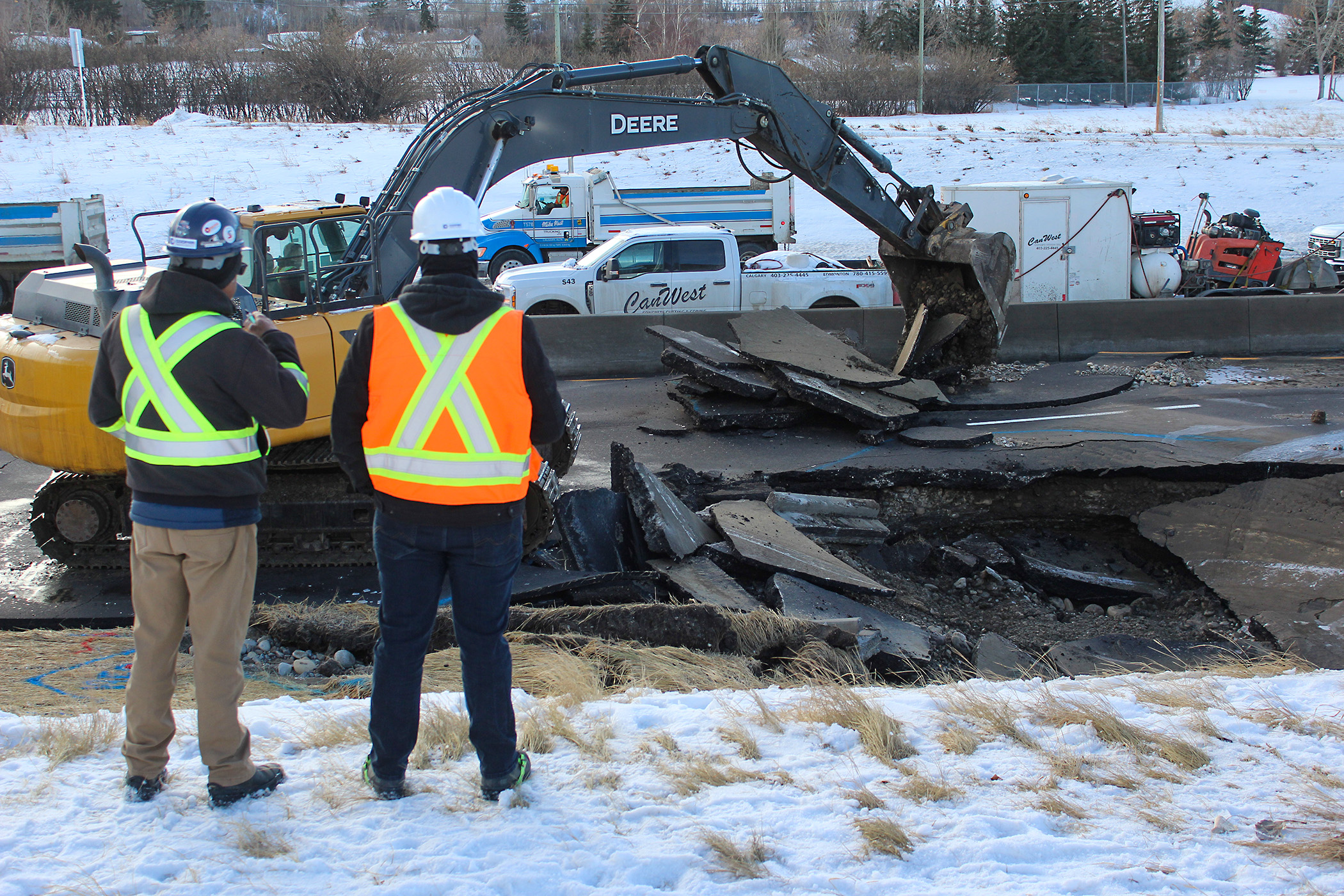 Province issued RFP to review past Calgary city council decisions on Bearspaw South feeder main