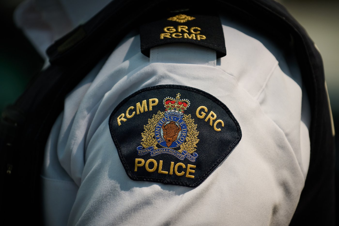 Okotoks man exposed himself to vehicle while driving: RCMP