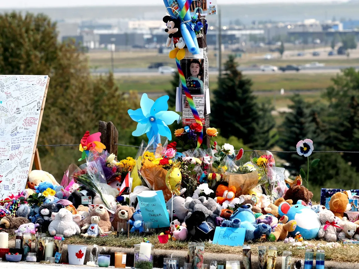 'Don't lash out at the city': Temporary memorials for Parker Wells come down